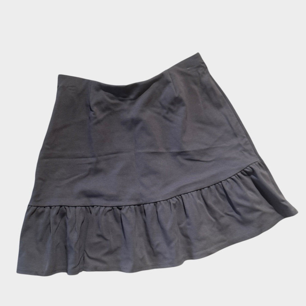 NEW Gilli x Stitch Fix Gray Ruffled Mini skirt, Medium Petite